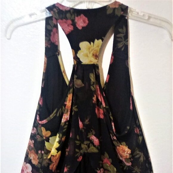 Ambience sheer lined floral sleevless top - Picture 2 of 8